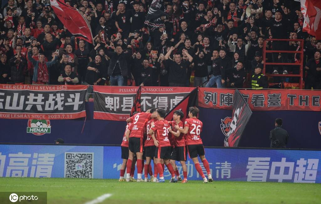 皇冠信用网在线申请
_提前一轮出局皇冠信用网在线申请
!中超-何超轰世界波 蓉城1-2河南无缘争冠