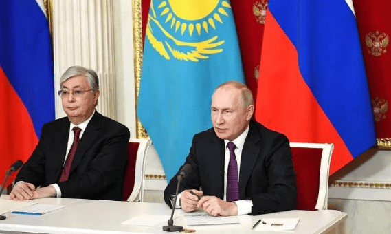 皇冠信用出租足球
_宁可得罪俄皇冠信用出租足球
,也不能再挑衅中国,高市早苗被打醒了?释放信号不一般