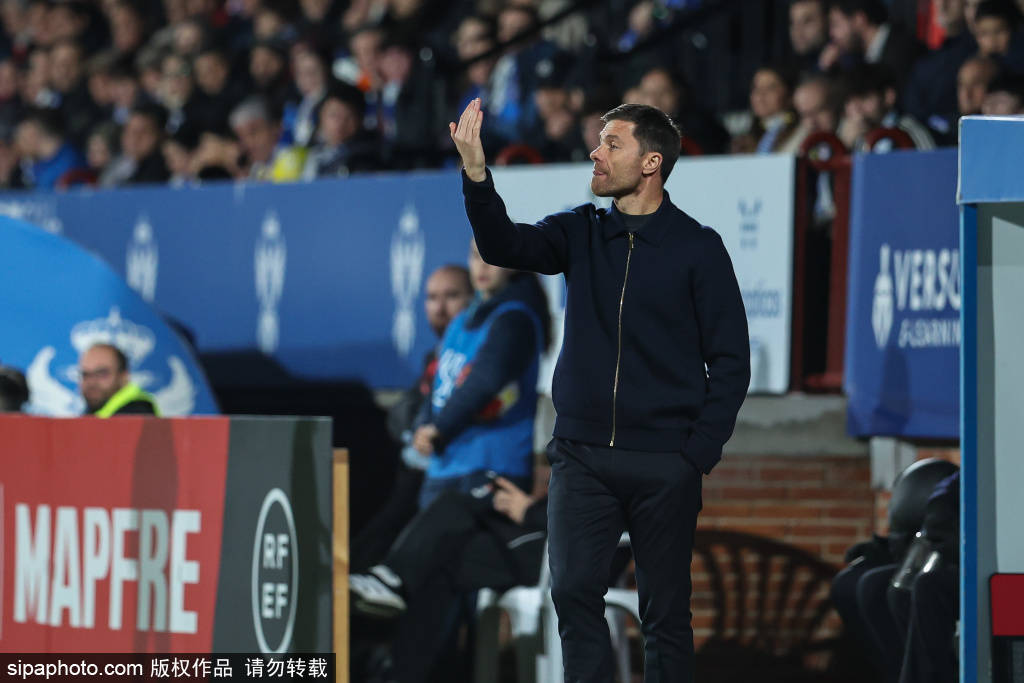 皇冠代理开户
_姆巴佩赛后不满:为何他不让队友为巴萨鼓掌皇冠代理开户
?