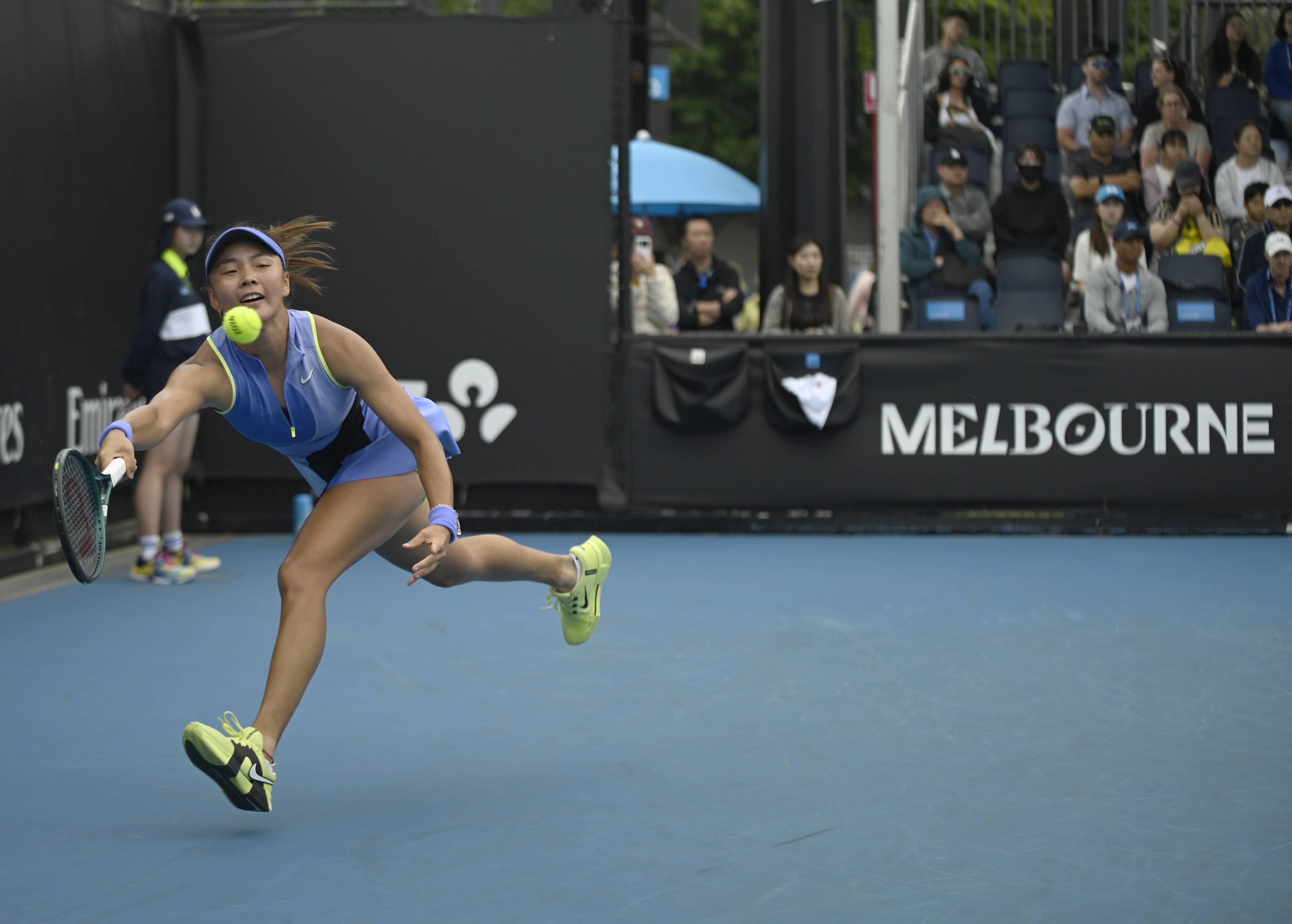 皇冠足球
_(体育)网球——澳网资格赛首轮:袁悦晋级下一轮