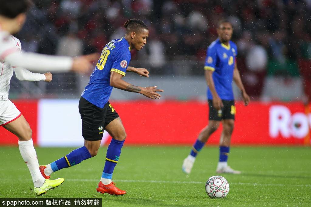 皇冠信用网体育
_1-1!于根伟乐开花了皇冠信用网体育
,天津津门虎23岁霸主捅破韩国球队大门